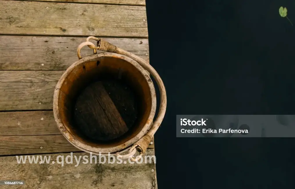 一家现代化的青岛养生按摩店内部